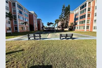 6960 20th Avenue N #301, Saint Petersburg, FL 33710 - Photo 34