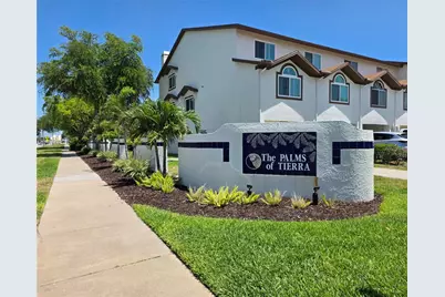391 Madeira Circle, Tierra Verde, FL 33715 - Photo 2