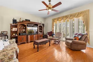 8532 Boyce St, Spring Hill, FL 34608 - Photo 16