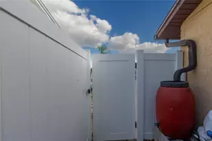 2527 Ohio Pl, Holiday, FL 34691 - Photo 26