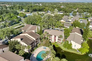 3865 S Lake Dr, Tampa, FL 33614 - Photo 32