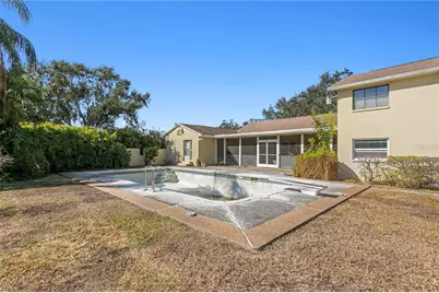 100 Catalan Boulevard NE, Saint Petersburg, FL 33704 - Photo 14