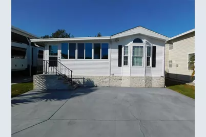 3443 Malachite Drive, Zephyrhills, FL 33540 - Photo 2