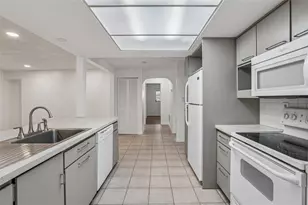 3100 N Canal Dr, Palm Harbor, FL 34684 - Photo 10