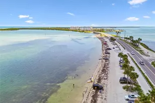 2052 Jefferson Ave, Dunedin, FL 34698 - Photo 34