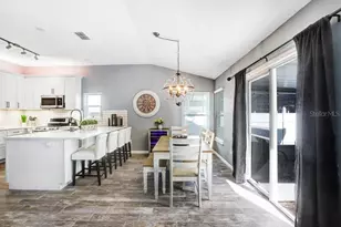 2027 Darlington Oak Dr, Seffner, FL 33584 - Photo 12