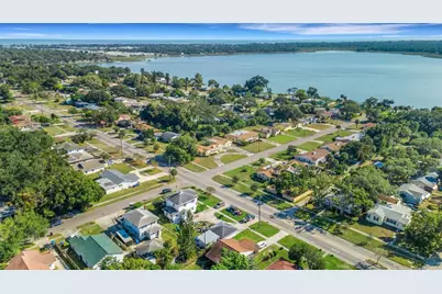2555 Queen St S, Saint Petersburg, FL 33712 - Photo 26