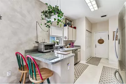 8127 N Packwood Avenue, Tampa, FL 33604 - Photo 10