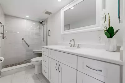 420 64th Avenue #307, Saint Pete Beach, FL 33706 - Photo 6