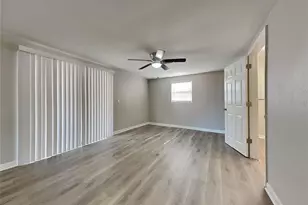 [Address not provided], Tampa, FL 33613 - Photo 6