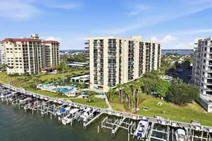 690 Island Way, Clearwater Beach, FL 33767 - Photo 24