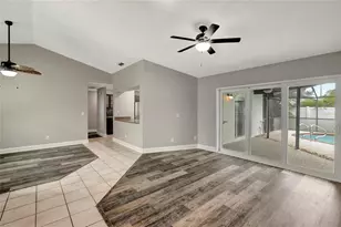 8635 Chadwick Dr, Tampa, FL 33635 - Photo 10