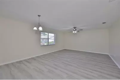1218 Haddington Circle #74, Sun City Center, FL 33573 - Photo 10