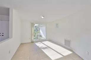 410 Harbor Dr N, Indian Rocks Beach, FL 33785 - Photo 22