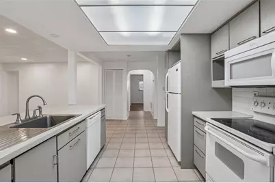 3100 N Canal Drive, Palm Harbor, FL 34684 - Photo 10