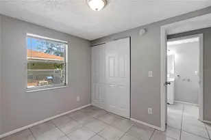910 E Waters Ave, Tampa, FL 33604 - Photo 18