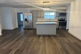 7631 43rd St N, Pinellas Park, FL 33781 - Photo 8