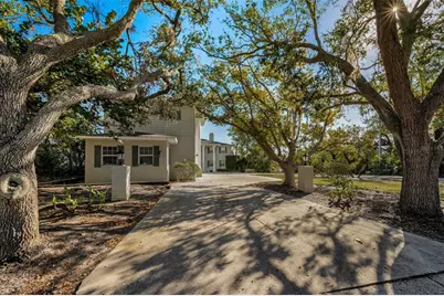 1302 Belcher Drive, Tarpon Springs, FL 34689 - Photo 10