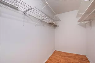 255 Dolphin Point, Clearwater Beach, FL 33767 - Photo 28