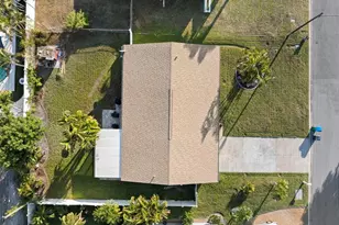 10121 4th St E, Treasure Island, FL 33706 - Photo 34