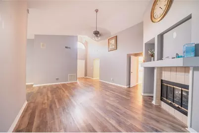 2913 Longbrooke Way, Clearwater, FL 33760 - Photo 10