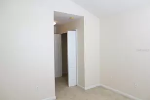 1038 Vista Cay Ct, Brandon, FL 33511 - Photo 12