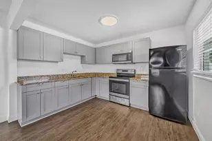 5114 N Mac Dill Ave, Tampa, FL 33614 - Photo 10