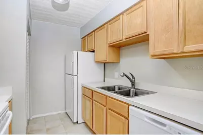 7506 Presley Place #107, Tampa, FL 33617 - Photo 16