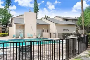 7506 Presley Pl, Tampa, FL 33617 - Photo 18