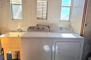 5705 Mandan St, Zephyrhills, FL 33542 - Photo 12