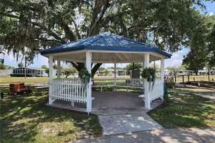 5705 Mandan St, Zephyrhills, FL 33542 - Photo 72