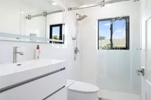 2710 Hibiscus Dr W, Belleair Beach, FL 33786 - Photo 38