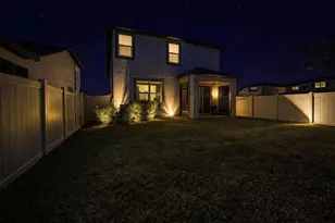 2876 Misty Marble Dr, Zephyrhills, FL 33540 - Photo 6