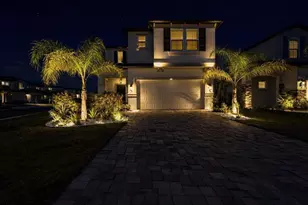 2876 Misty Marble Dr, Zephyrhills, FL 33540 - Photo 4