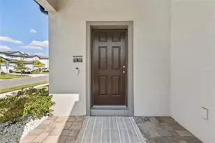 2876 Misty Marble Dr, Zephyrhills, FL 33540 - Photo 4