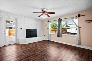 771 Murphy Ave N, Saint Petersburg, FL 33703 - Photo 8