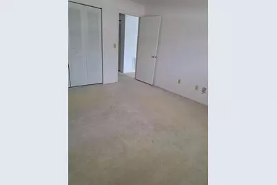 7951 58th Avenue N #208, Saint Petersburg, FL 33709 - Photo 6