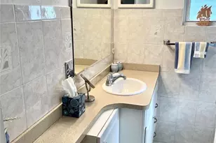 7598 14th St N, Saint Petersburg, FL 33702 - Photo 30