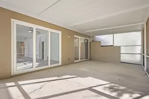 5926 Phoebenest Dr, Lithia, FL 33547 - Photo 24