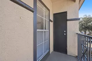 8513 Lucuya Way, Temple Terrace, FL 33637 - Photo 8