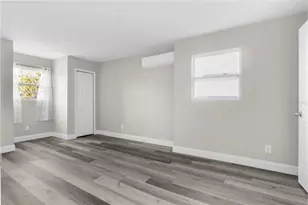 5318 9th Ave N, Saint Petersburg, FL 33710 - Photo 16