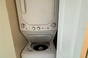 1372 Pine Ridge Cir E, Tarpon Springs, FL 34688 - Photo 16