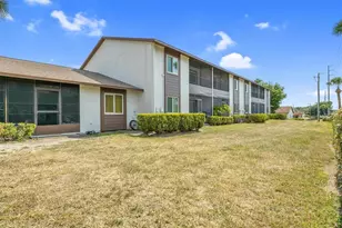 39132 County Road 54, Zephyrhills, FL 33542 - Photo 20