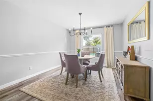 15401 Woodcastle Pl, Tampa, FL 33613 - Photo 10