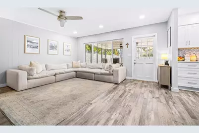 15401 Woodcastle Place, Tampa, FL 33613 - Photo 22