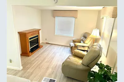 2000 E Bay Drive #83, Largo, FL 33771 - Photo 6