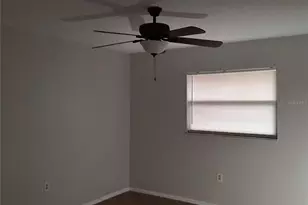 682 37th St N, Saint Petersburg, FL 33713 - Photo 10