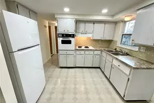 4810 Flora Ave, Holiday, FL 34690 - Photo 4