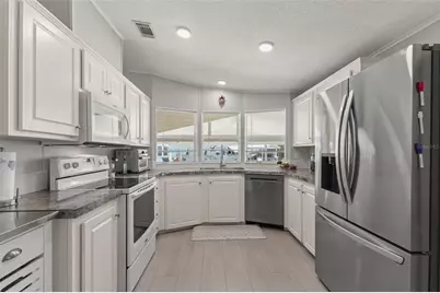 7048 Mount Essex Drive NE #493, Saint Petersburg, FL 33702 - Photo 8