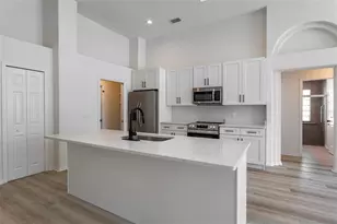 1734 Powder Ridge Dr, Valrico, FL 33594 - Photo 6